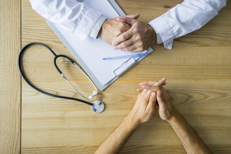 Tham khảo ý kiến bác sĩ trước khi sử dụng nấm lim xanh là rất quan trọng
