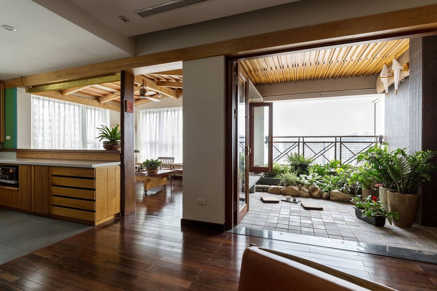 Thiết kế nhà với hai mặt tiền là một giải pháp hóa giải hướng nhà không hợp tuổi Hợi hiệu quả