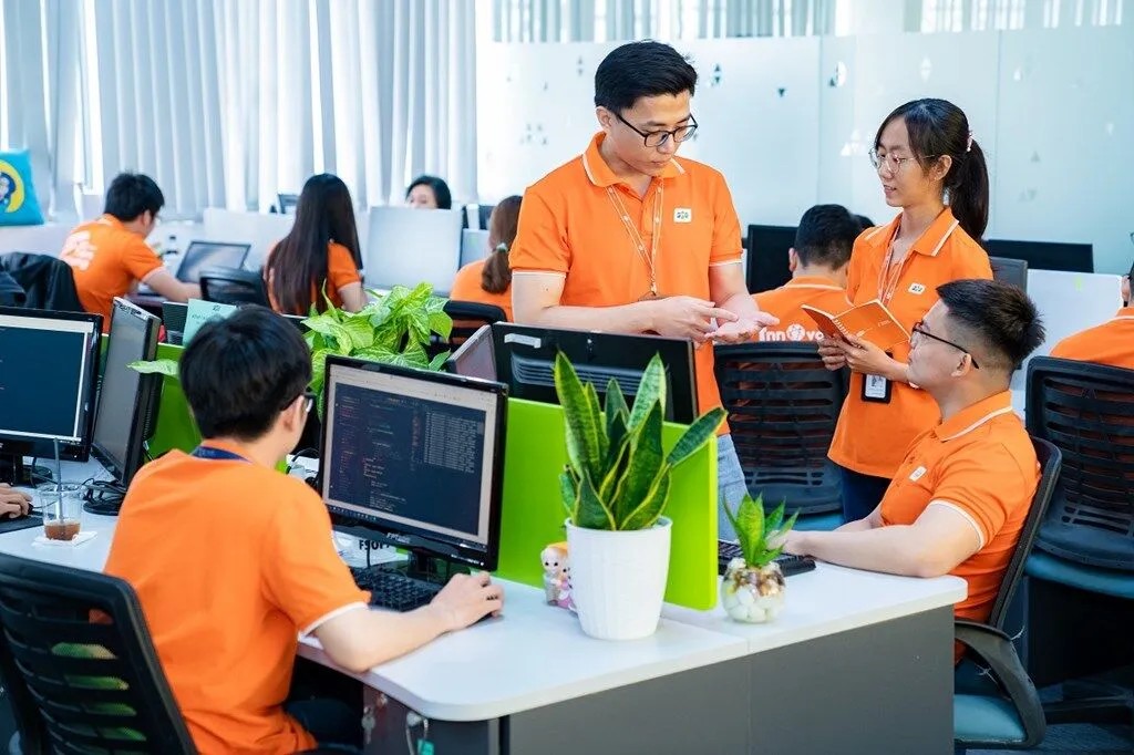 Lịch sử hình thành và phát triển của công ty FPT
