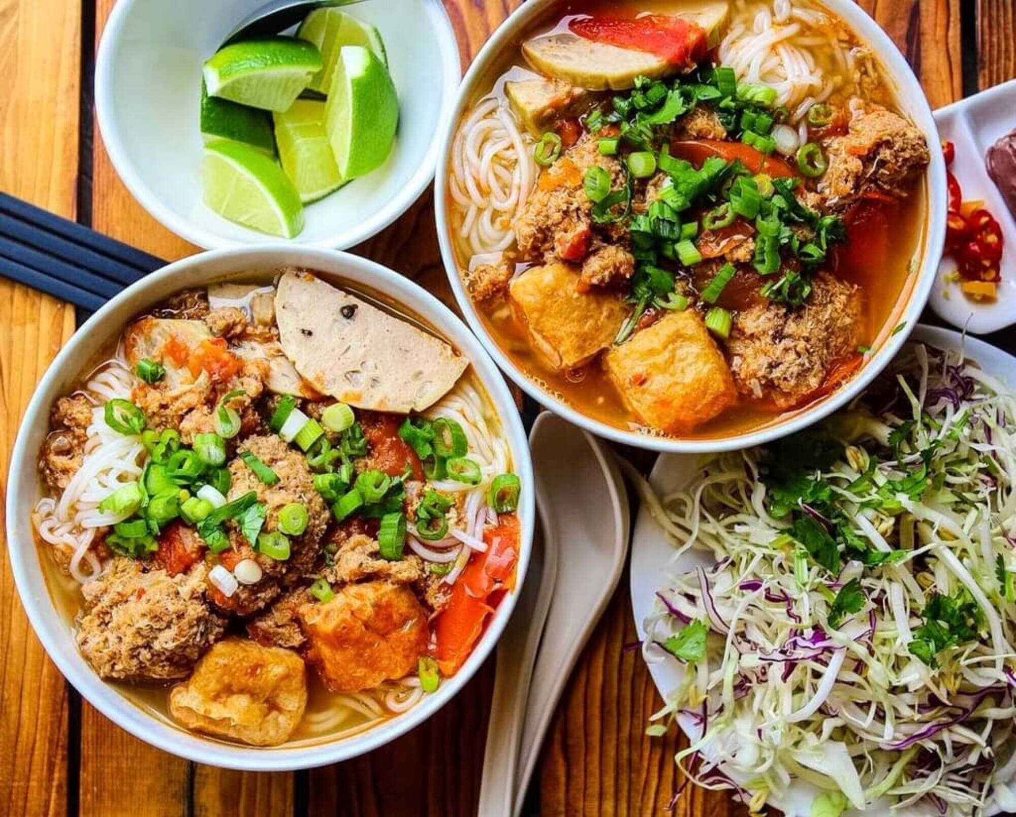 Bún riêu hẻm Ông Tiên