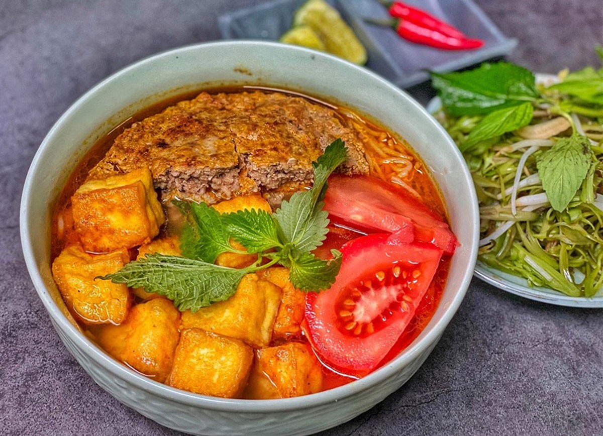 Bún riêu Hà Nội ở Sài Gòn