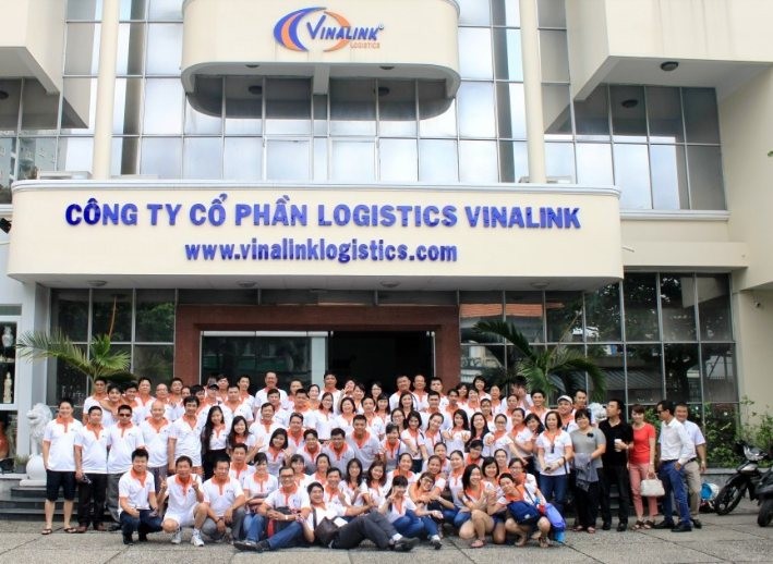 Phương tiện vận chuyển và kho bãi của Vinalink Logistics