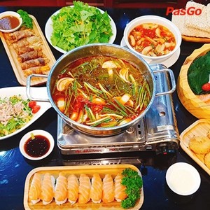 Một góc không gian bên trong Lahata Restaurant Dương Đình Nghệ