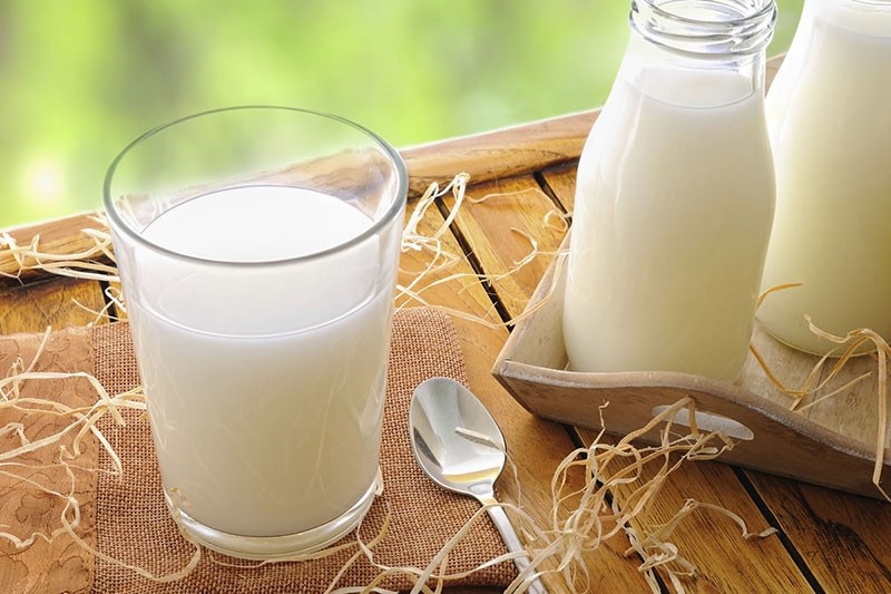 Mặt nạ đậu đỏ sữa tươi làm trắng da hiệu quả và lành tính