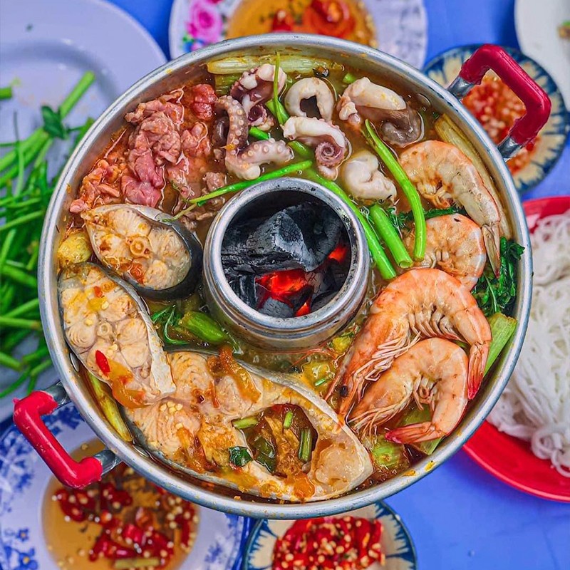 Tiệm lẩu Cù Lao - Quán lẩu thái Bình Thạnh