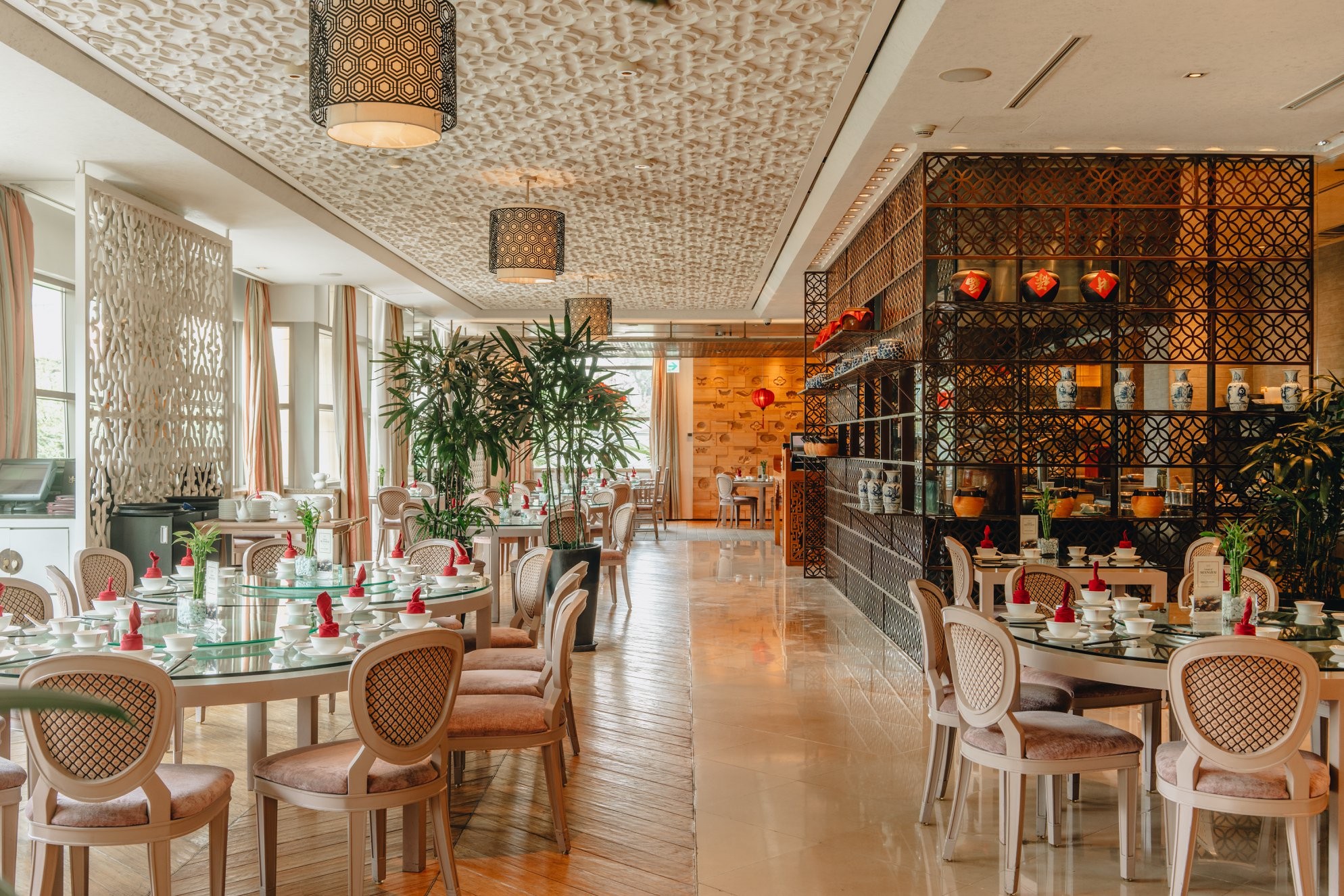 Không gian sang trọng, cao cấp của nhà hàng dimsum Yu Chu
