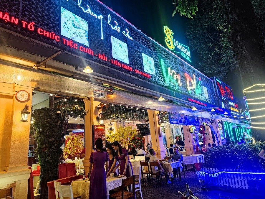 Nhà hàng Việt Phố Sài Gòn