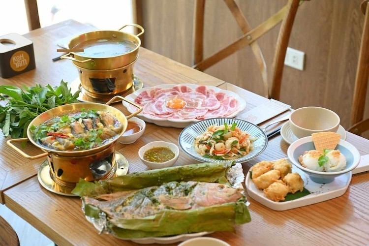 Nhà hàng Ẩm Thực Việt Thái với không gian ấm cúng và ẩm thực đa dạng