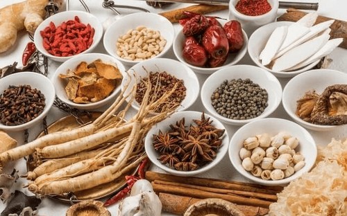 Phương pháp điều trị bằng thuốc đông y cần sự hướng dẫn của thầy thuốc
