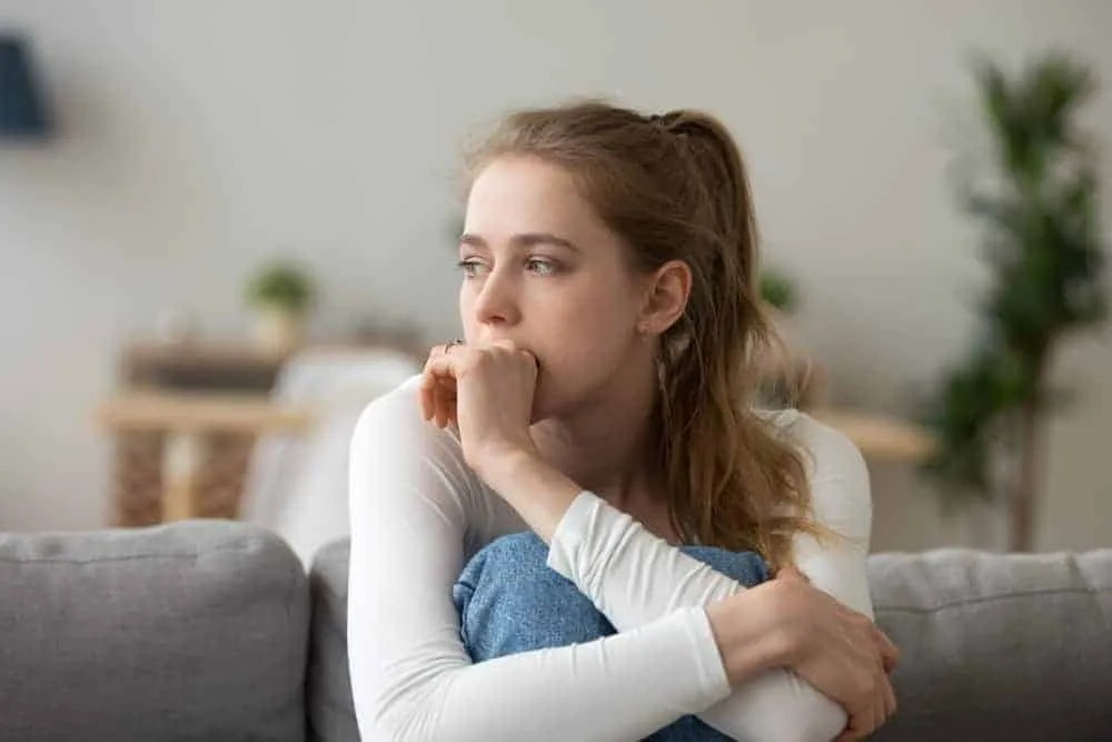 Rau má giúp giảm lo âu và cải thiện chức năng thần kinh