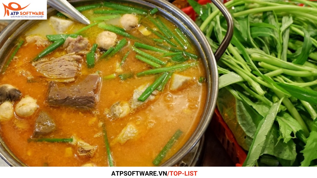 Ba món vịt đặc trưng của quán Mỹ Lợi được bày trí đẹp mắt