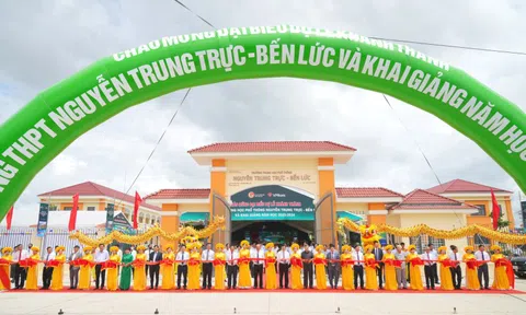 Khánh thành trường cấp 3 tại Long An do VPBank tài trợ